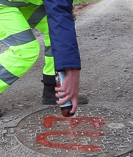 Traceur et bombe peinture de chantier couvrante Pro marker Marron, Blanc, Noir, Gris, Jaune, Rouge, Promarker SOPPEC